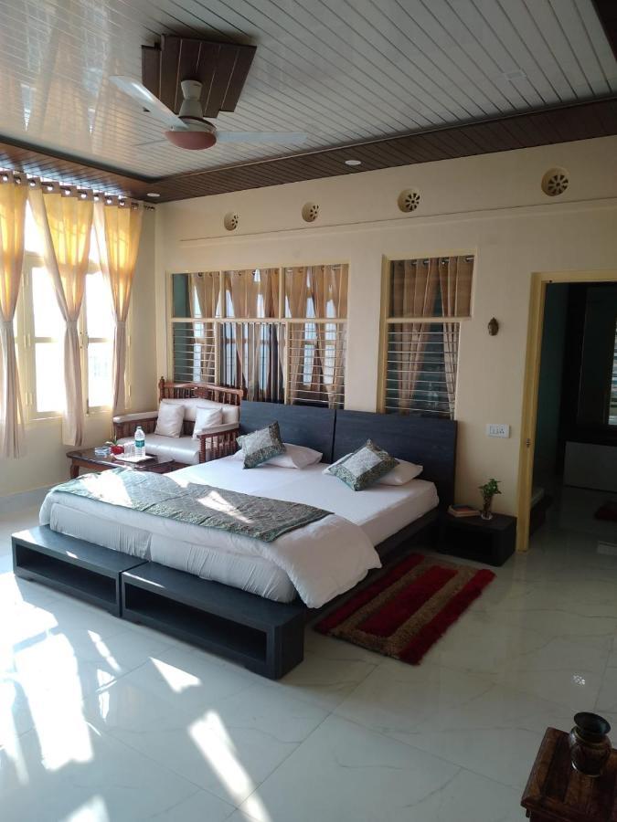 Shiva Ganges View